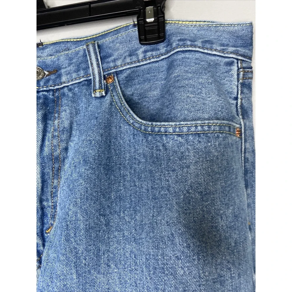 Levis 505 Mens Jeans 38 x 30 Light Medium Wash Blue Regular Straight Leg‎